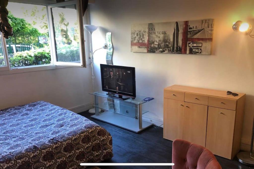 Charming Studio At The Heart Of 14 Arrondissement Apartman Párizs Kültér fotó